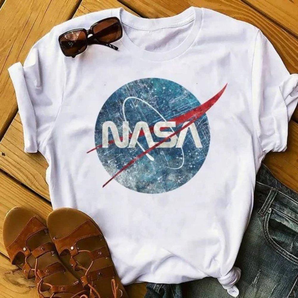 Nasa Fusion Emblem Ultra- Vintage Graphics Unisex T-shirt